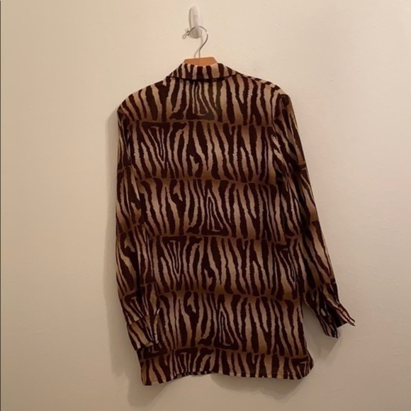 Bianca Nygard small button-down brown shirt - Picture 3 of 3